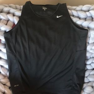 Black Nike dri-fit running tank!